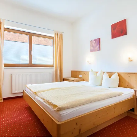 Amtshaus Apartmán Tux